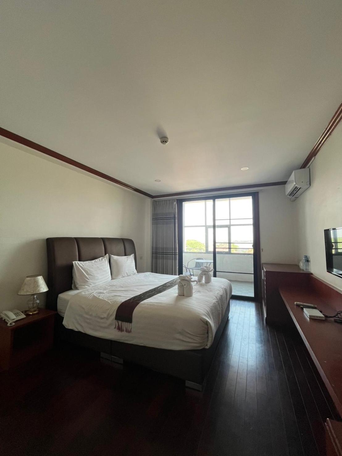 Nakhone Champa Hotel Pakse Exterior foto